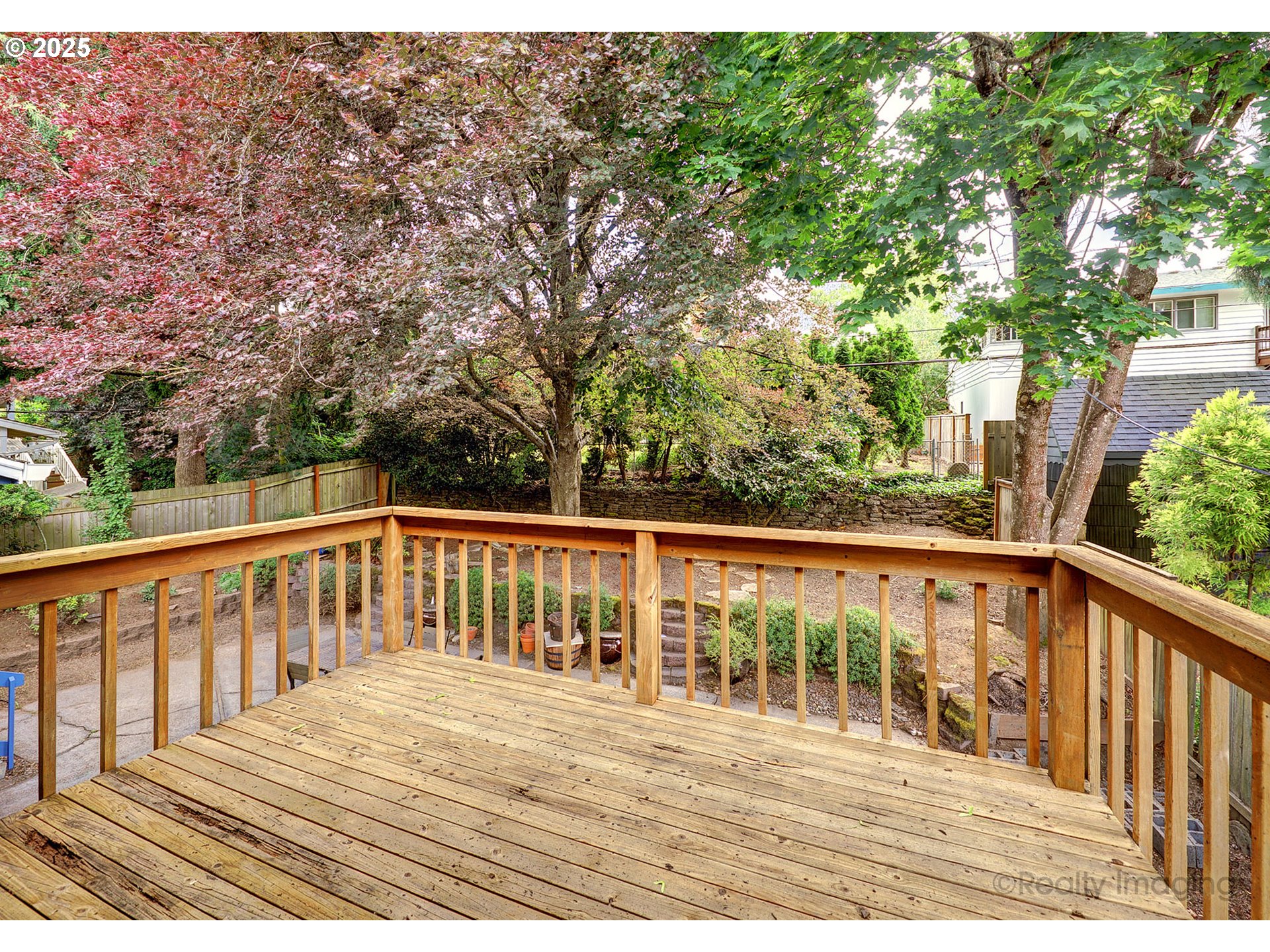 1124 Southwest Chestnut Drive Portland, OR 97219 - Photo 16 of 37 Deck