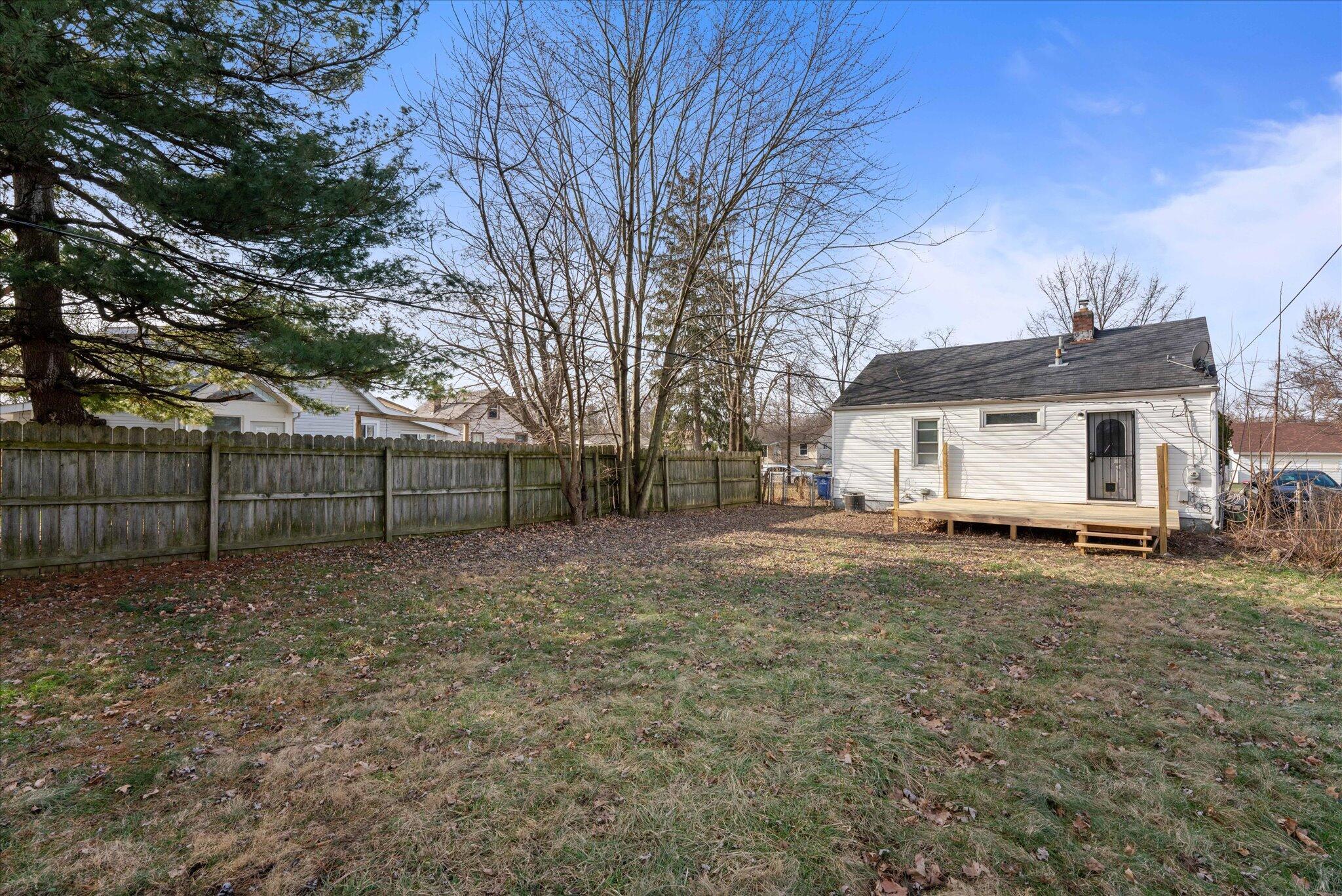 3110 Howey Road Columbus, OH 43224 - Photo 34 of 37 07-DSC03785