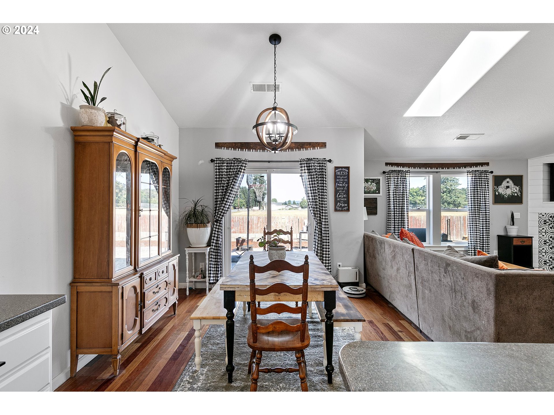 1013 Swale Ridge Loop Creswell, OR 97426 - Photo 11 of 26 Gallery Image 11