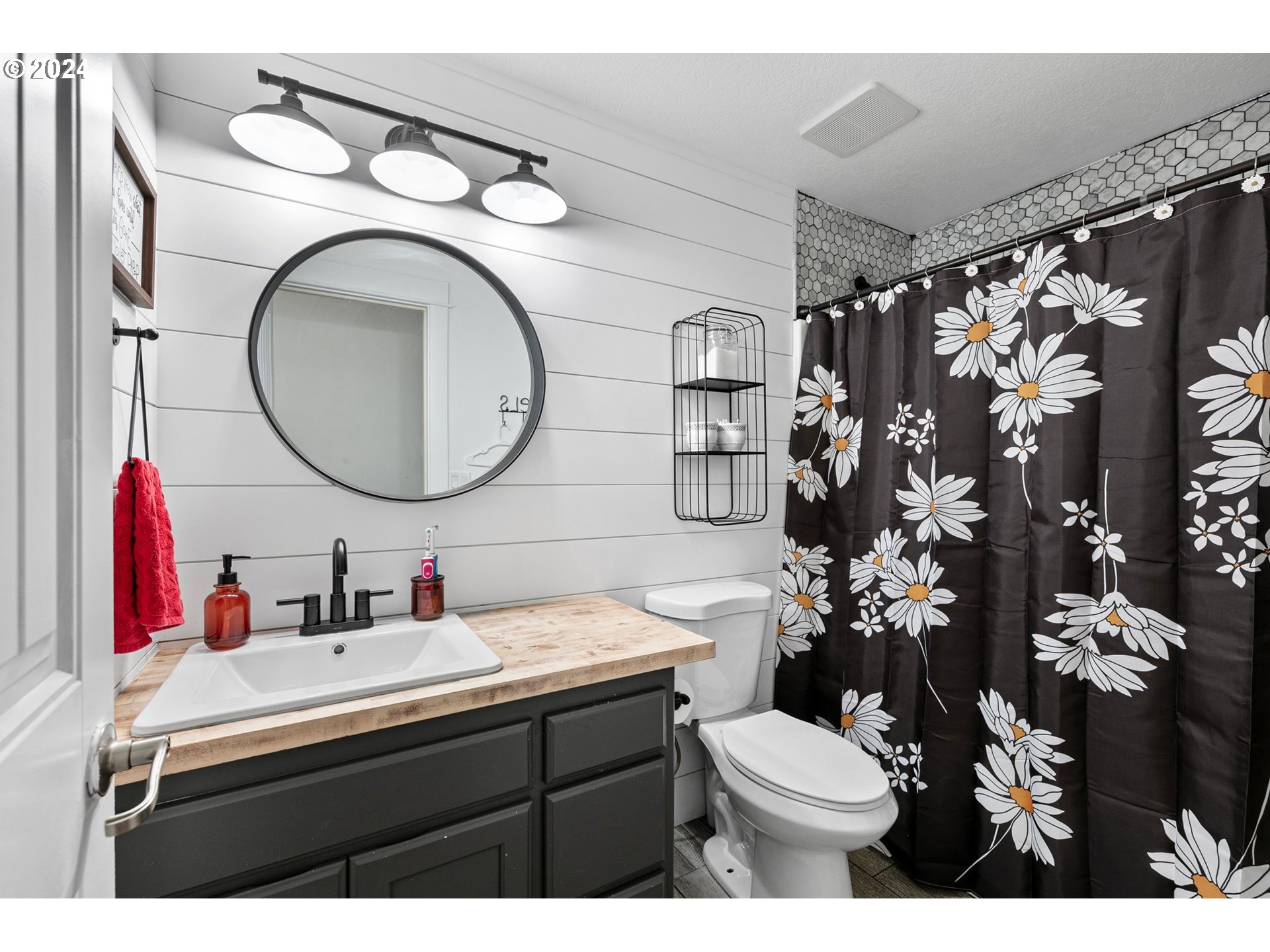 1013 Swale Ridge Loop Creswell, OR 97426 - Photo 16 of 26 Gallery Image 16