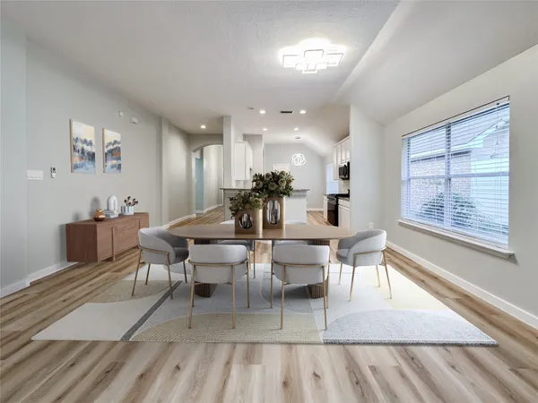 $414,800 | 27 Auburn Path Drive, The Woodlands, TX 77382