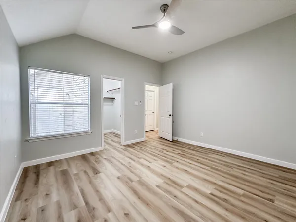 $414,800 | 27 Auburn Path Drive, The Woodlands, TX 77382