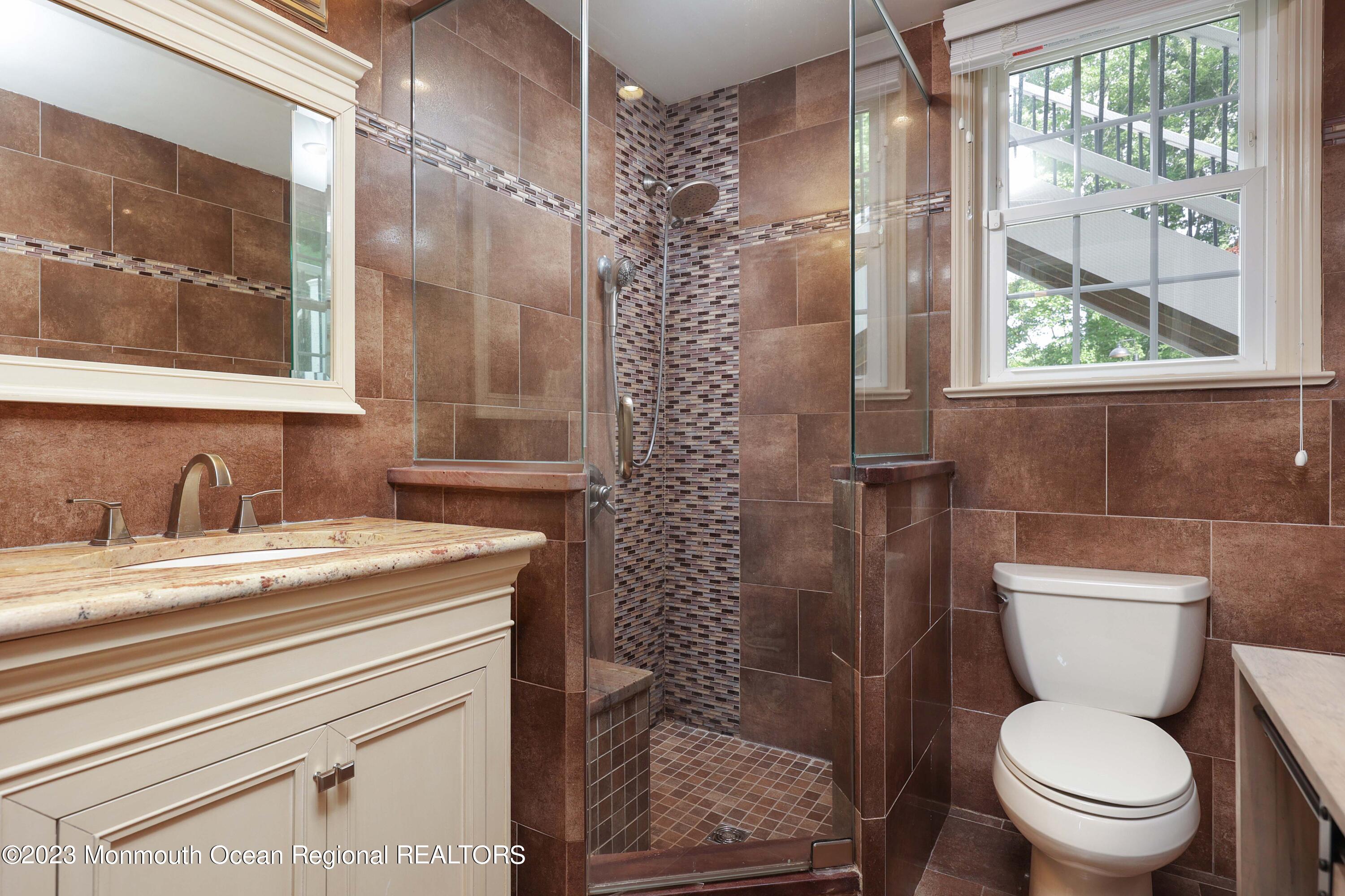 683 Hopping Road Belford, NJ 07718 - Photo 25 of 50 758A0827