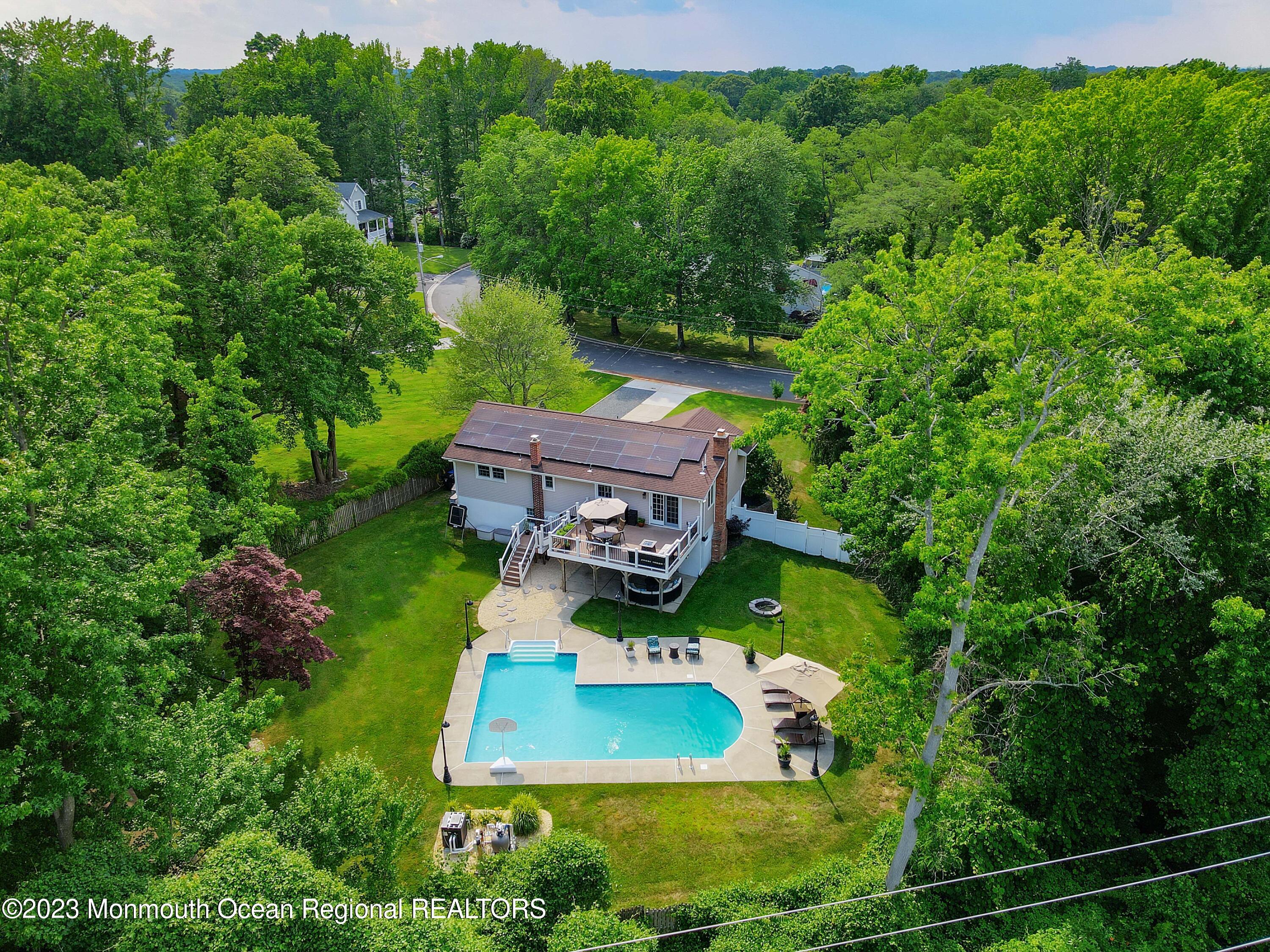 683 Hopping Road Belford, NJ 07718 - Photo 39 of 50 DJI_0681_2_3_4_5
