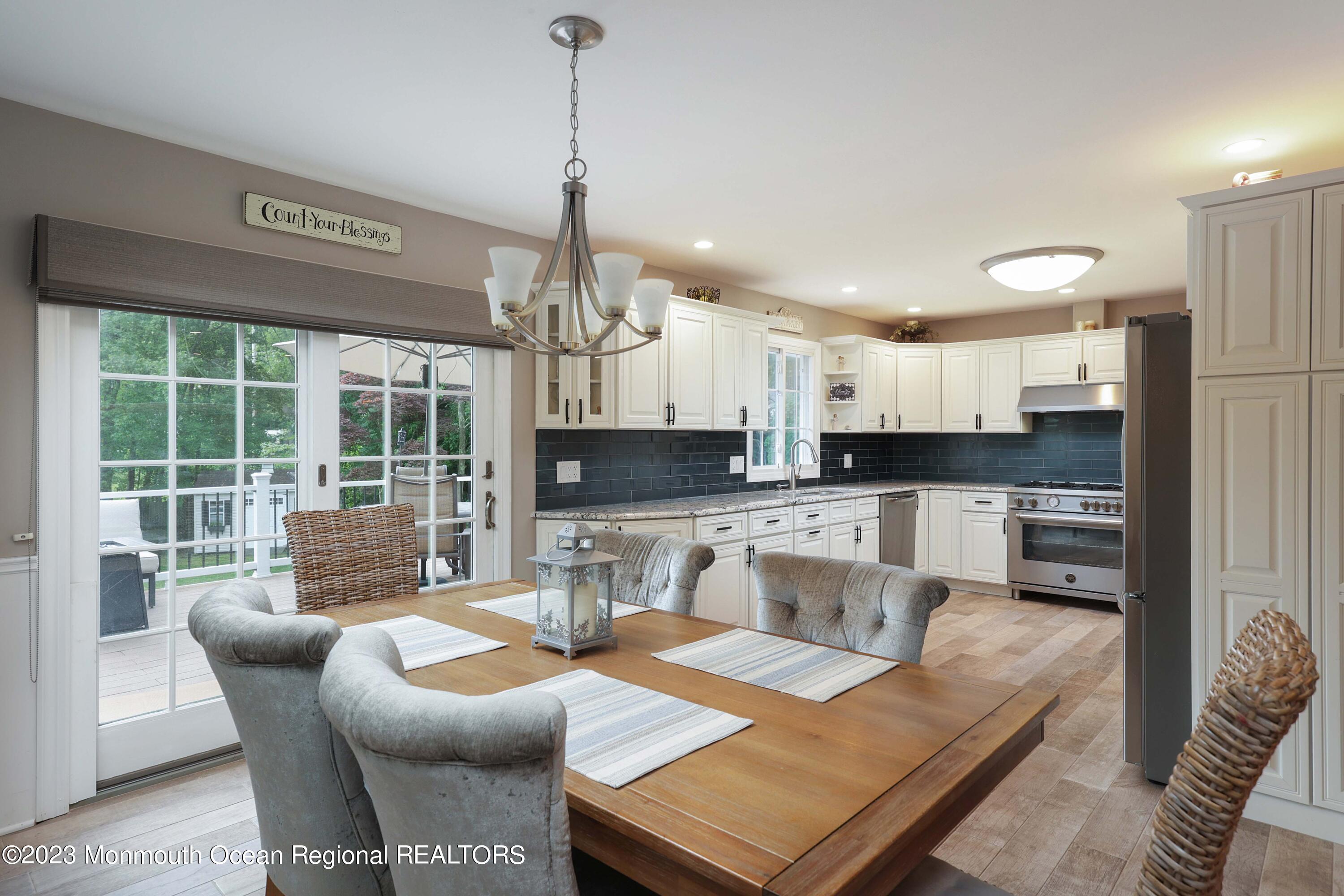 683 Hopping Road Belford, NJ 07718 - Photo 10 of 50 758A0844