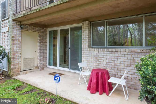 5051 7th Road South, Unit T1 Arlington, VA 22204 - Photo 21 of 25 Exterior (Rear)