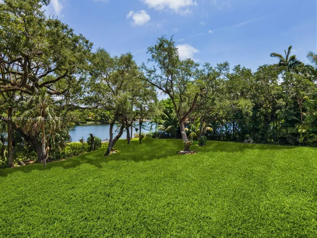 $19,999,000 | 5355 Hammock Drive, Coral Gables, FL 33156