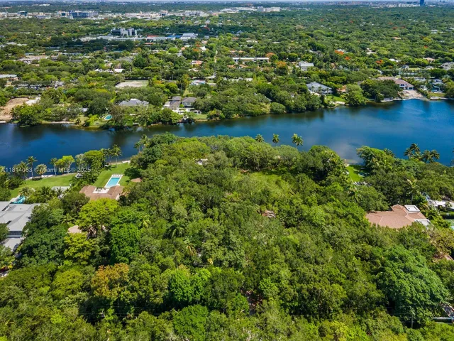 $19,999,000 | 5355 Hammock Drive, Coral Gables, FL 33156