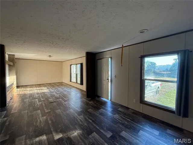 $177,000 | 15841 Nickel Drive, Phillipsburg, MO 65722