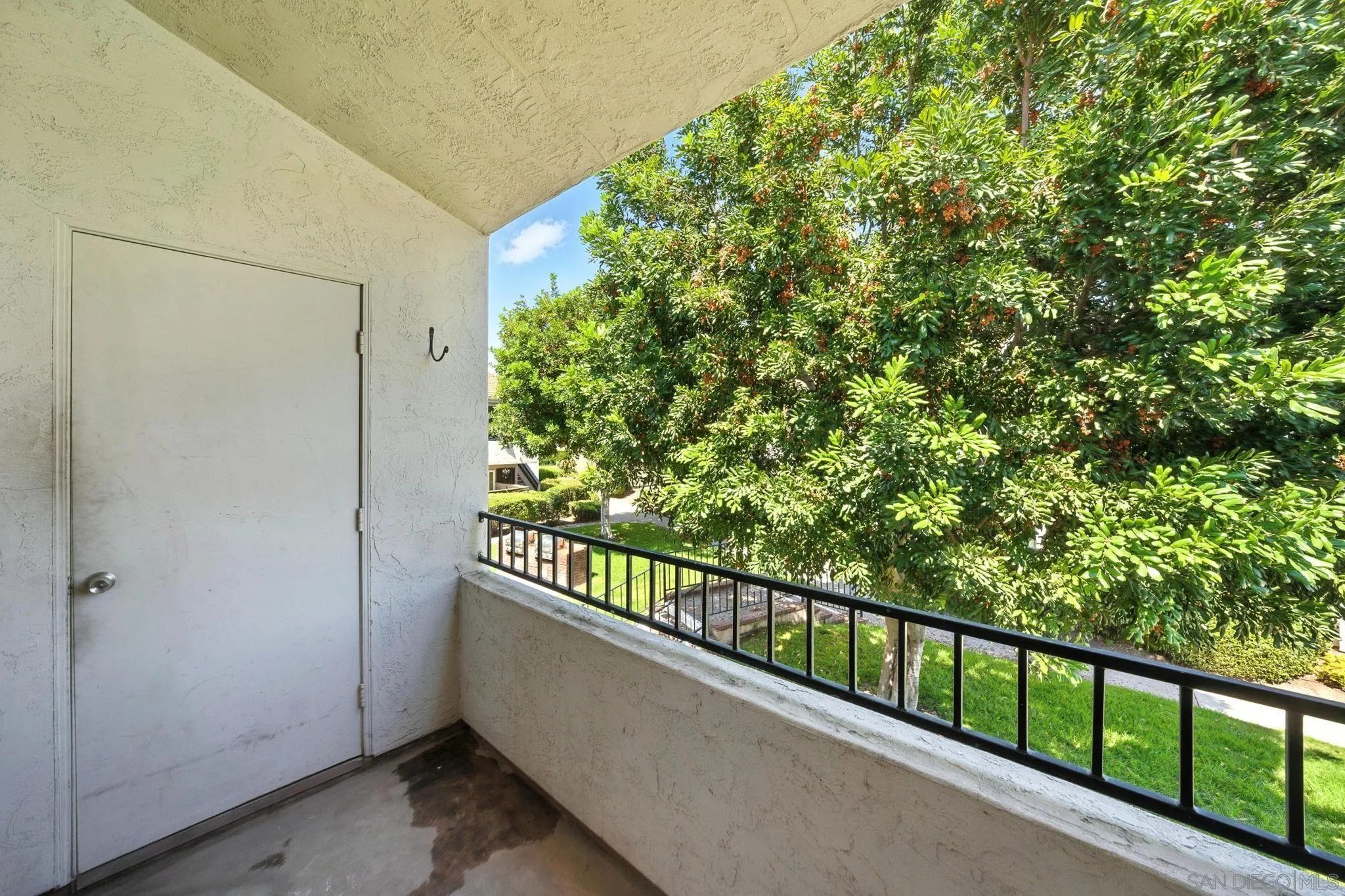 3575 Ruffin Road, Unit 204 San Diego, CA 92123 - Photo 21 of 29 a view of balcony