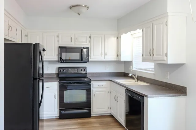 $2,200 | 122 Brentwood Pointe, Brentwood, TN 37027