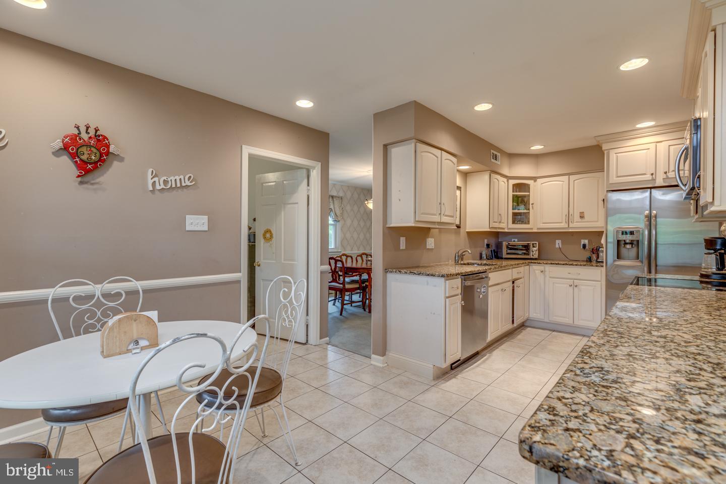 20 Tendring Road Cherry Hill, NJ 08003 - Photo 14 of 40 Timeless style