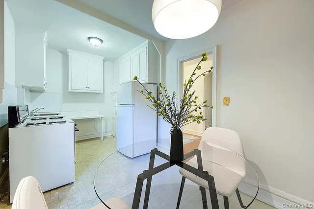 $569,000 | 109-14 Ascan Avenue, Unit 4J | Forest Hills