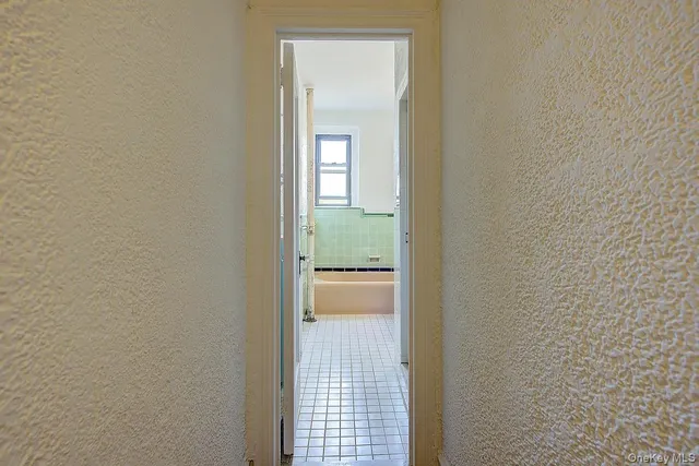 $569,000 | 109-14 Ascan Avenue, Unit 4J | Forest Hills