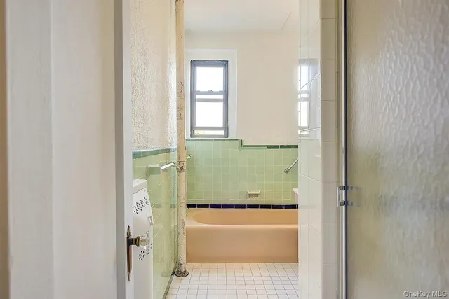 $569,000 | 109-14 Ascan Avenue, Unit 4J | Forest Hills