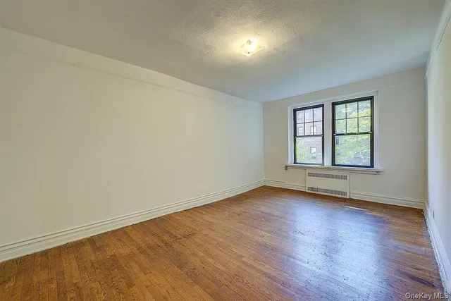 $569,000 | 109-14 Ascan Avenue, Unit 4J | Forest Hills