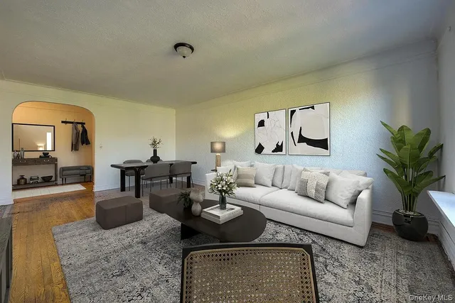 $569,000 | 109-14 Ascan Avenue, Unit 4J | Forest Hills