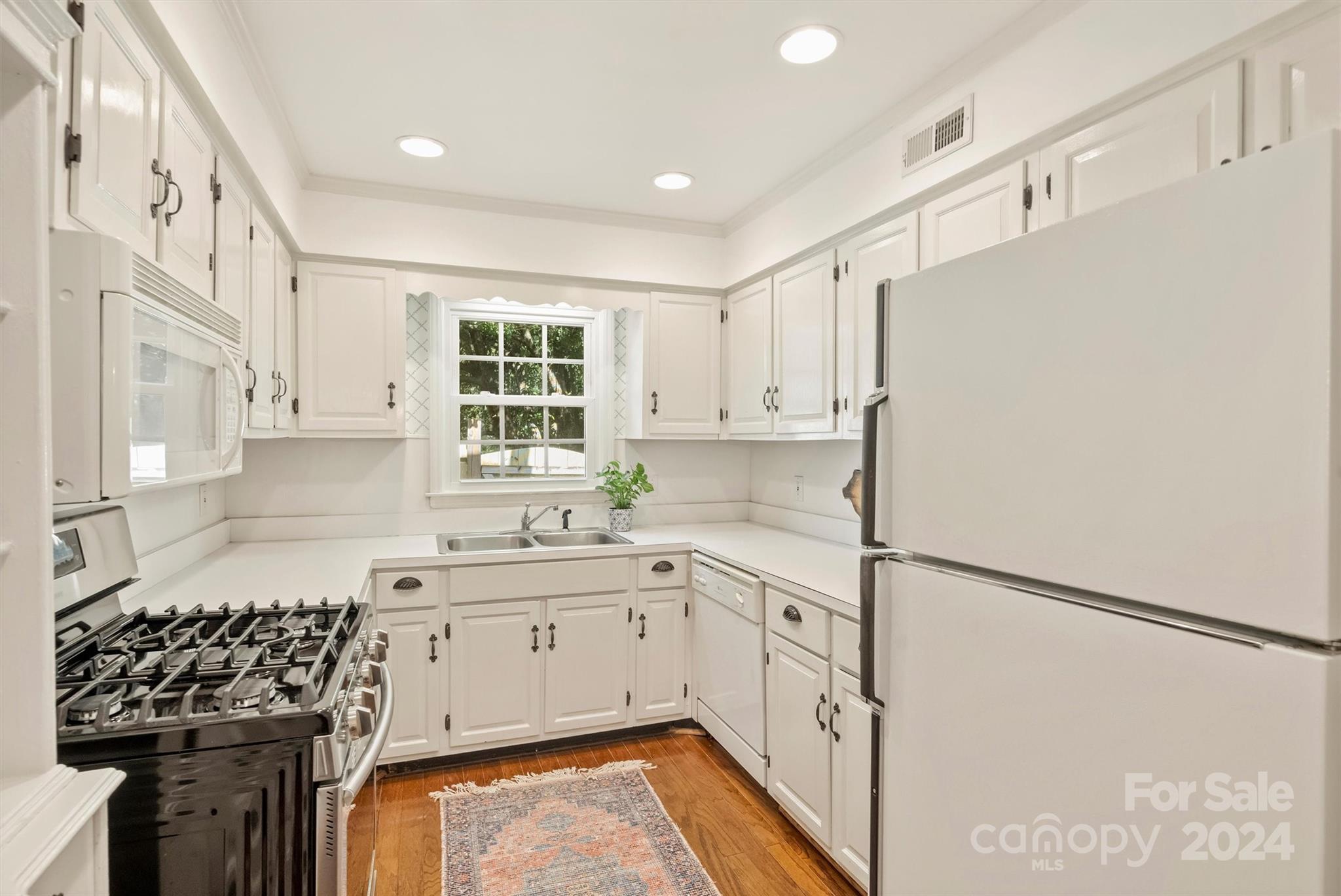 3500 Colony Road, Unit F Charlotte, NC 28211 - Photo 13 of 39