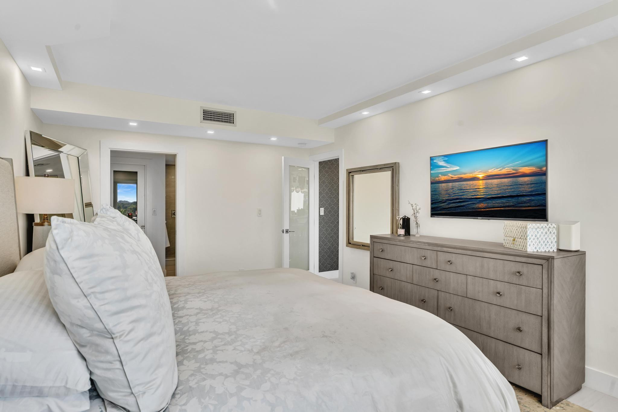 701 East Camino Real, Unit 7F Boca Raton, FL 33432 - Photo 22 of 82 Photo 22