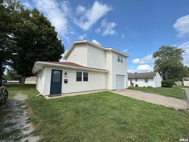$114,000 | 1002 Elm Street, Marion, IL 62959