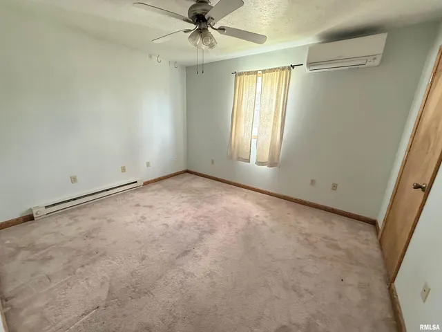 $114,000 | 1002 Elm Street, Marion, IL 62959