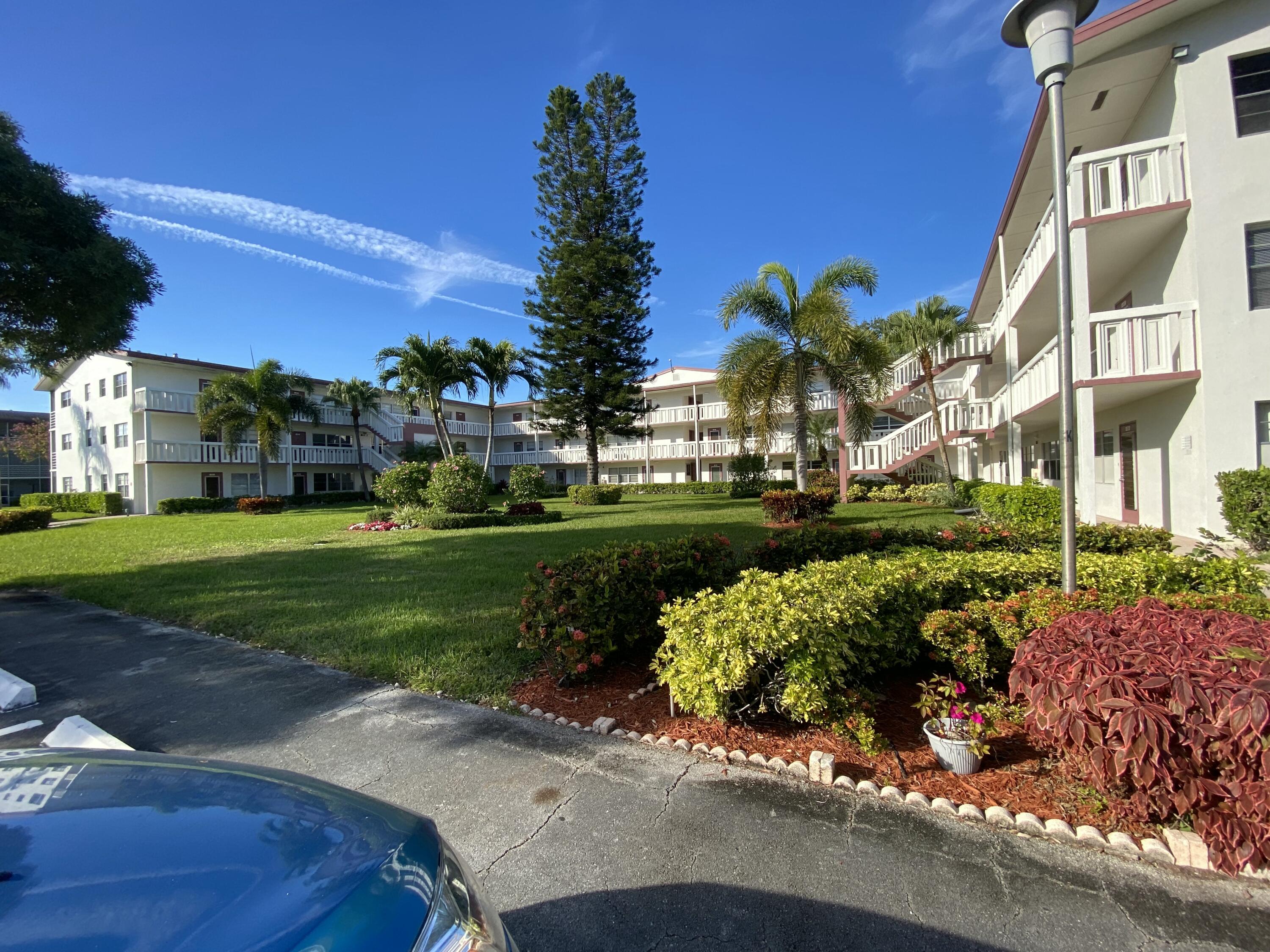 429 Fanshaw North, Unit K Boca Raton, FL 33434 - Photo 2 of 23 IMG_5798