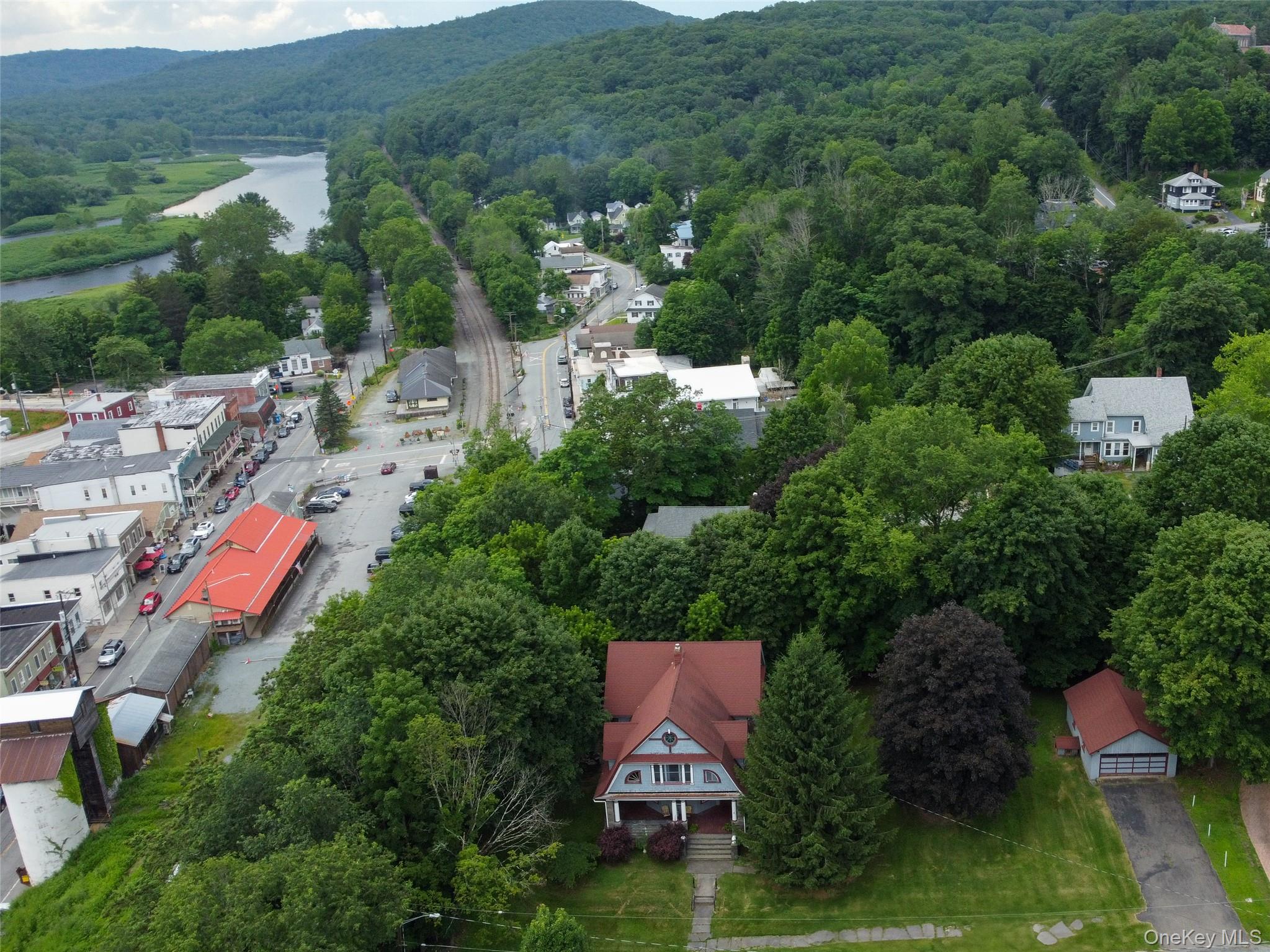 12 Highview Avenue Callicoon, NY 12723 - Photo 35 of 39 an aerial view of a house with a yard