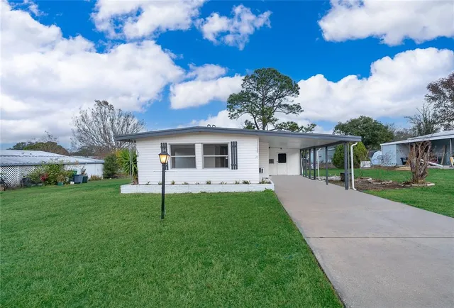 $218,900 | 29 Maplehurst Avenue, DeBary, FL 32713