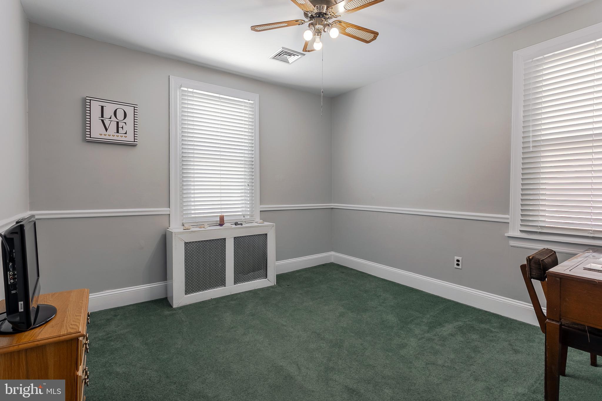 617 East Manoa Road Havertown, PA 19083 - Photo 23 of 27