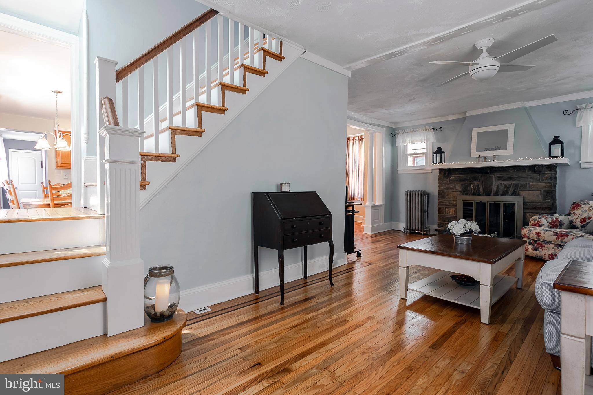 617 East Manoa Road Havertown, PA 19083 - Photo 4 of 27