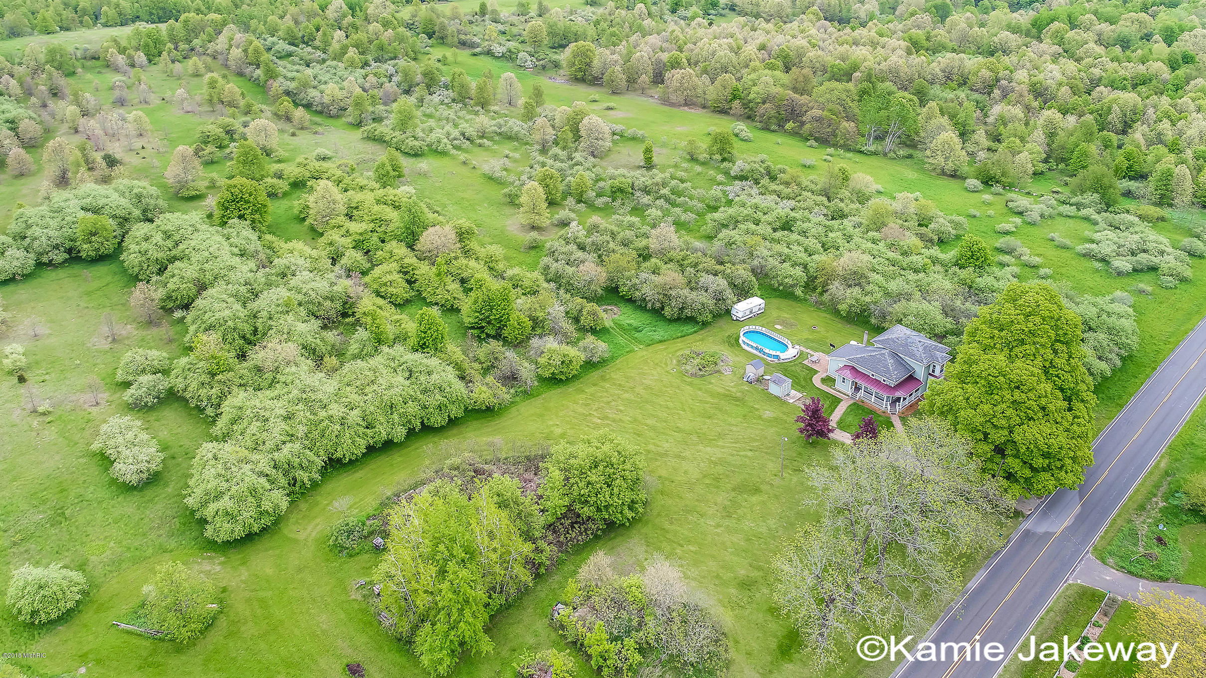 10594 Button Road Belding, MI 48809 - Photo 50 of 55 DJI_0104