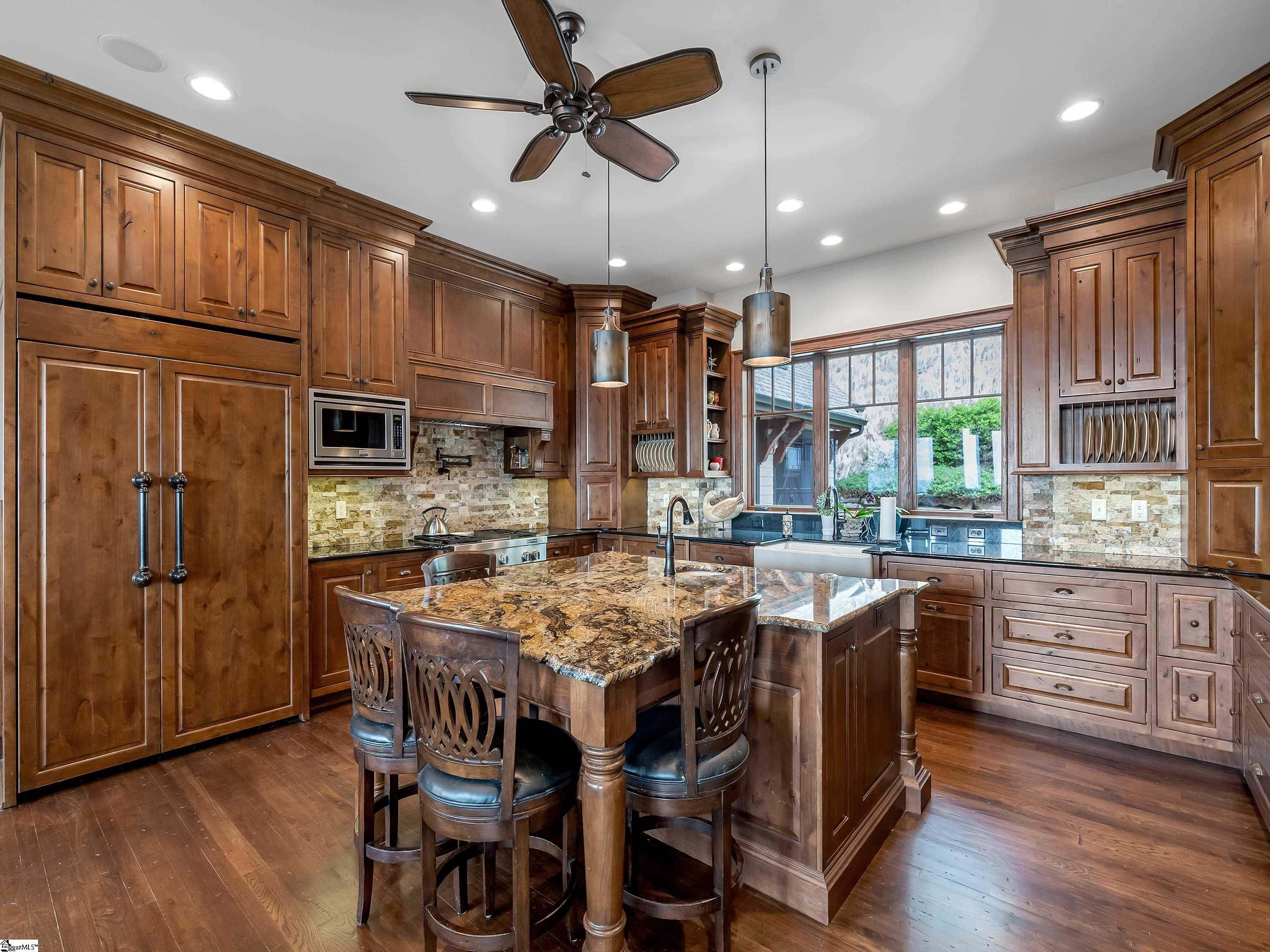 1201 Mountain Summit Road Travelers Rest, SC 29690 - Photo 7 of 36 Gallery Image 7