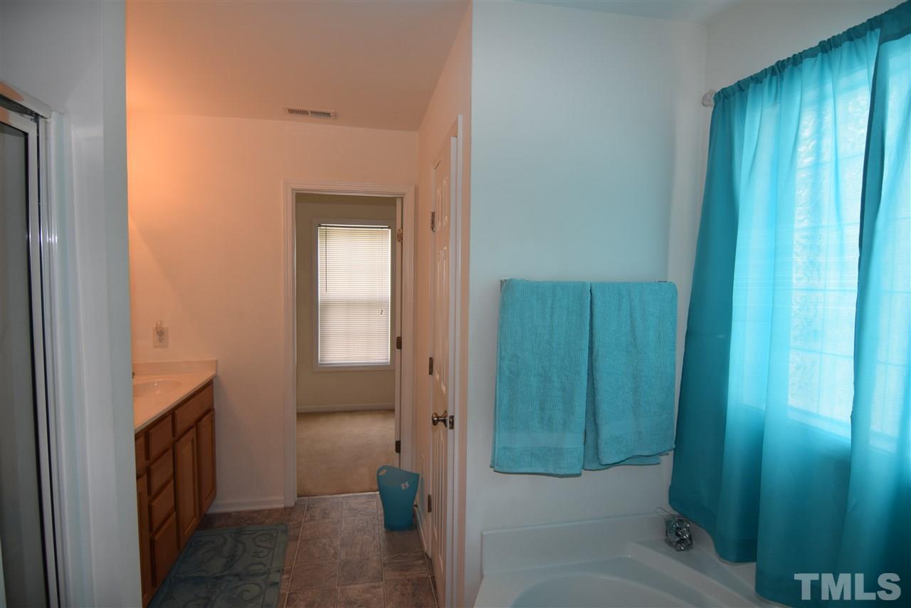 5934 Brambleberry Way Raleigh, NC 27616 - Photo 14 of 28 Gallery Image 14