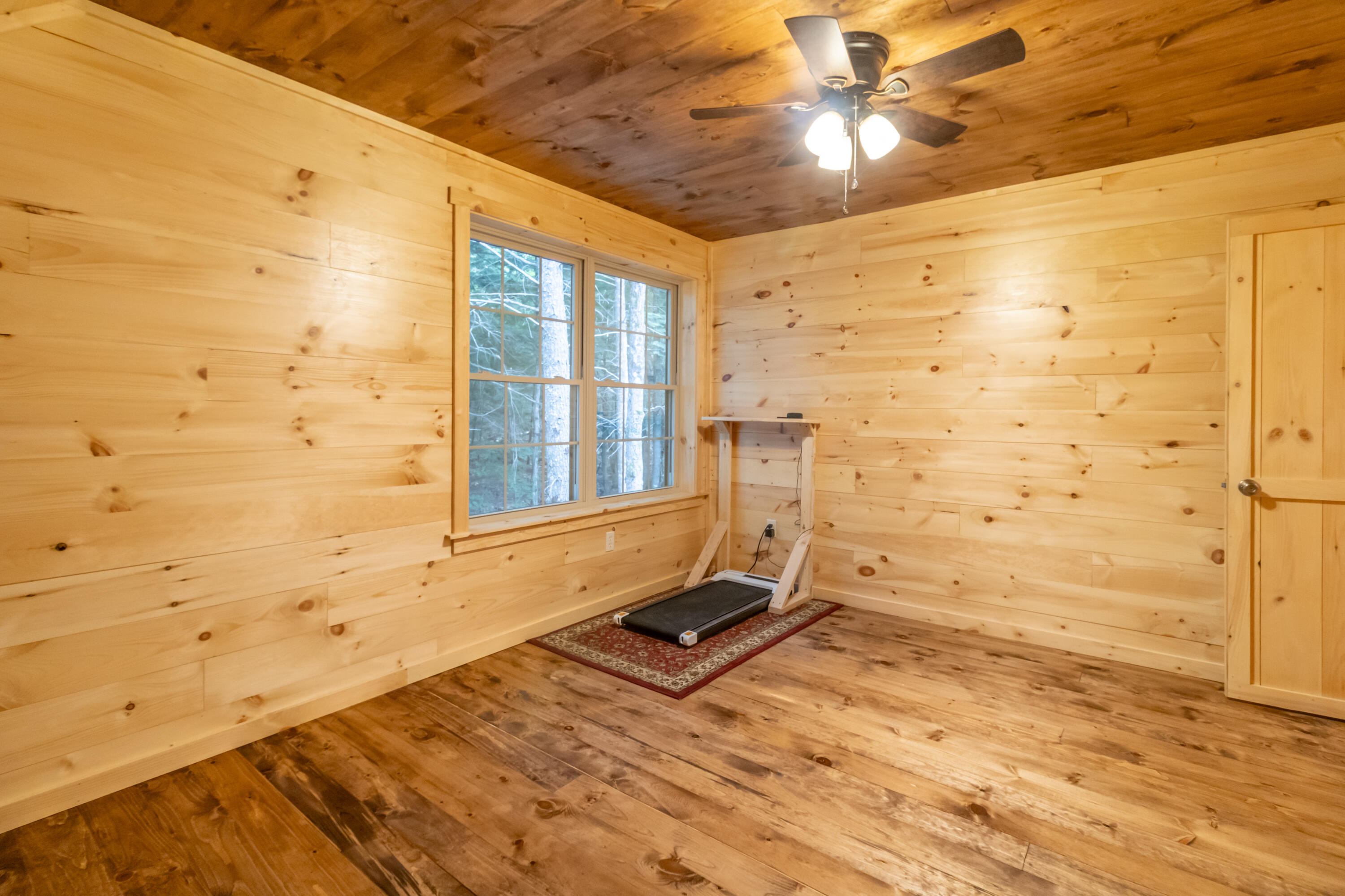 180 Long Pond Road Great Pond, ME 04408 - Photo 30 of 51 180 Long Pond Road Interiors-39