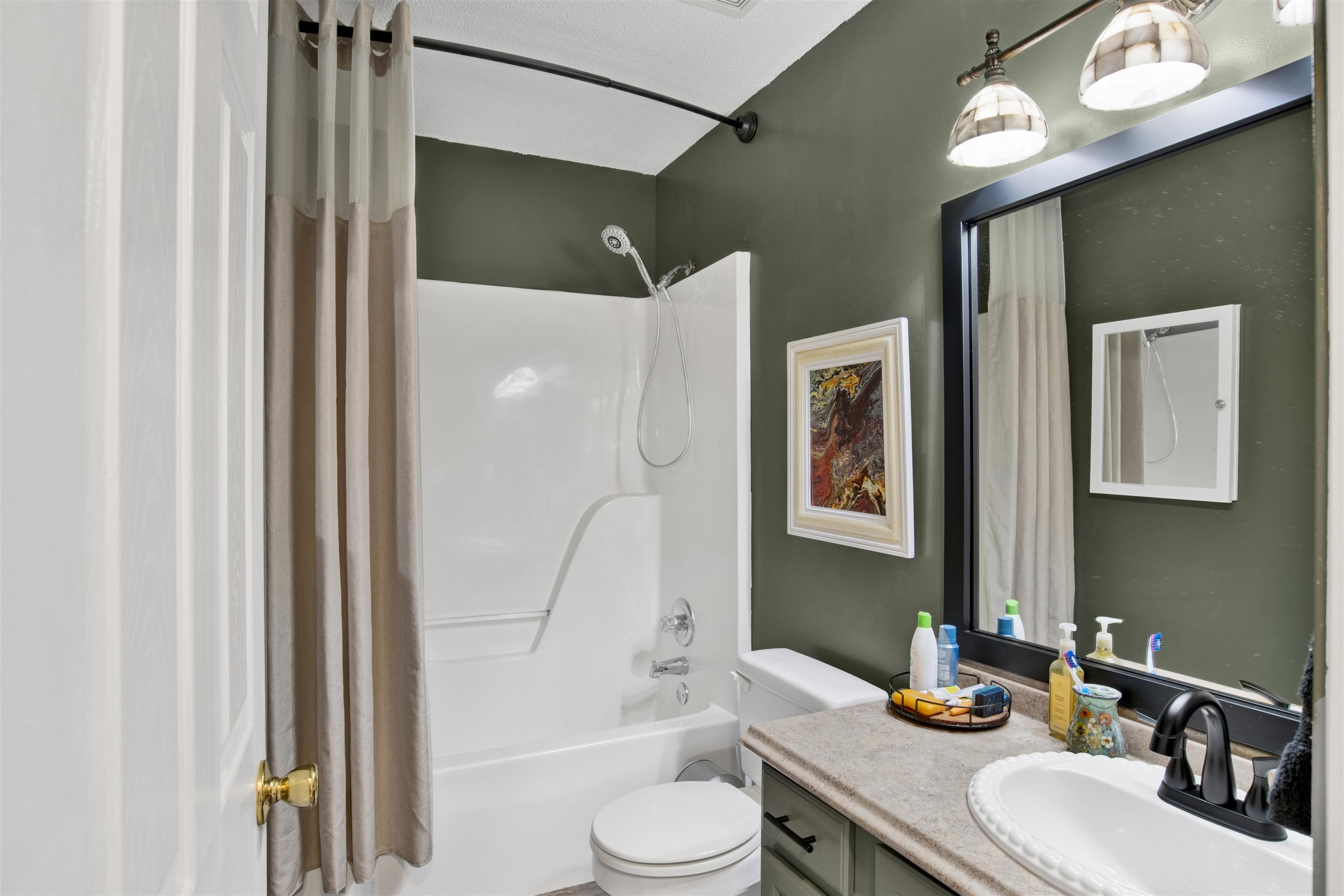 503 Meadow Lane Foley, AL 36535 - Photo 14 of 30 Bathroom 2