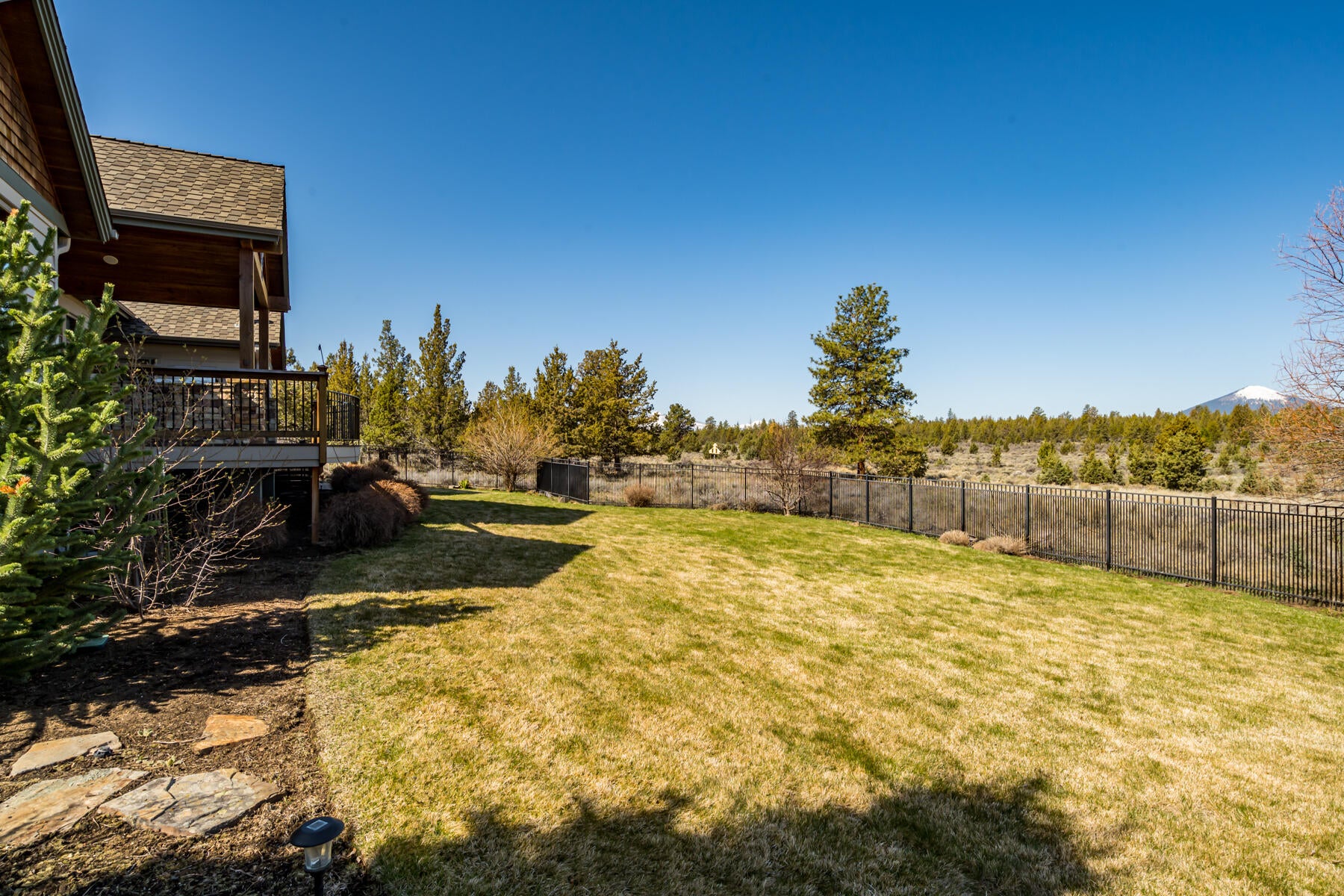 17640 Mountain View Road Sisters, OR 97759 - Photo 46 of 55 JH5_6022