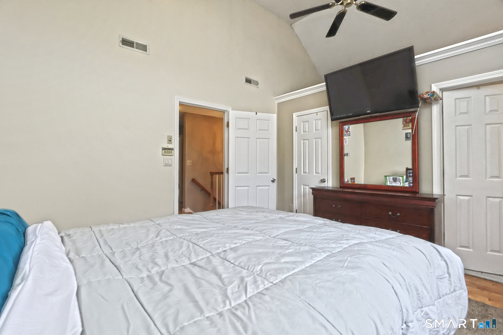 6 Francis Street Waterbury, CT 06708 - Photo 16 of 26