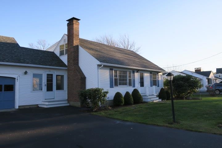524 Wallis Road Rye, NH 03870 - Photo 2 of 29
