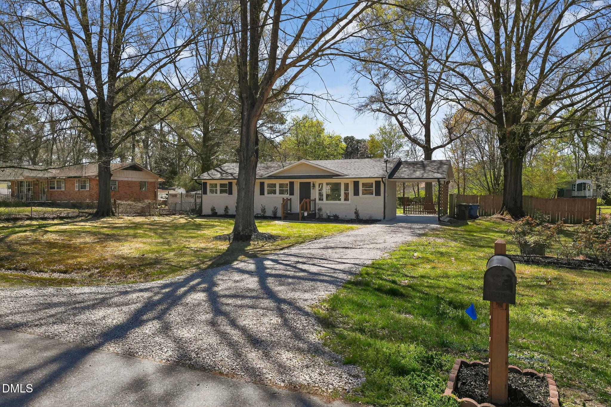 2840 Providence Road Raleigh, NC 27610 - Photo 4 of 39 07_2840_Providence_Rd_Raleigh_NC_27610-E