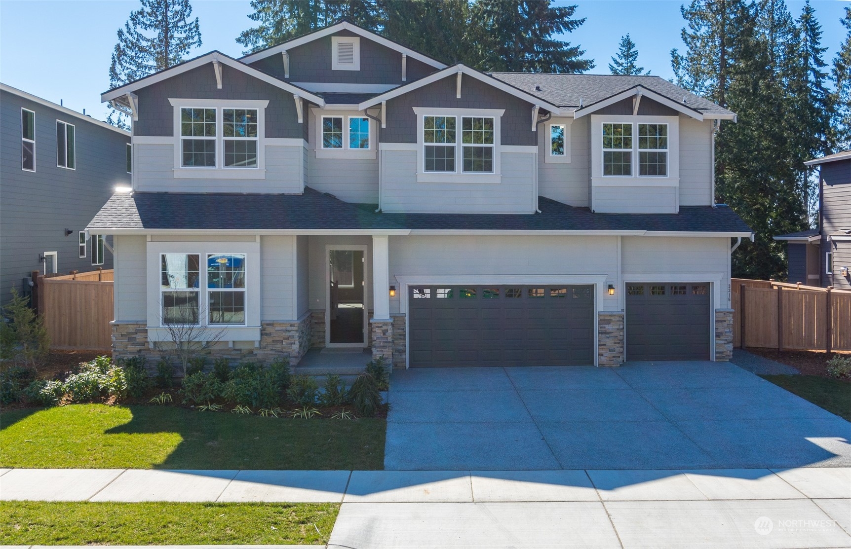3903 Northeast 27th Place, Unit 21 Renton, WA 98059 - Photo 1 of 7