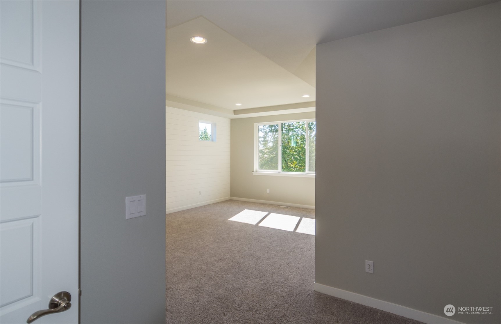 3903 Northeast 27th Place, Unit 21 Renton, WA 98059 - Photo 6 of 7