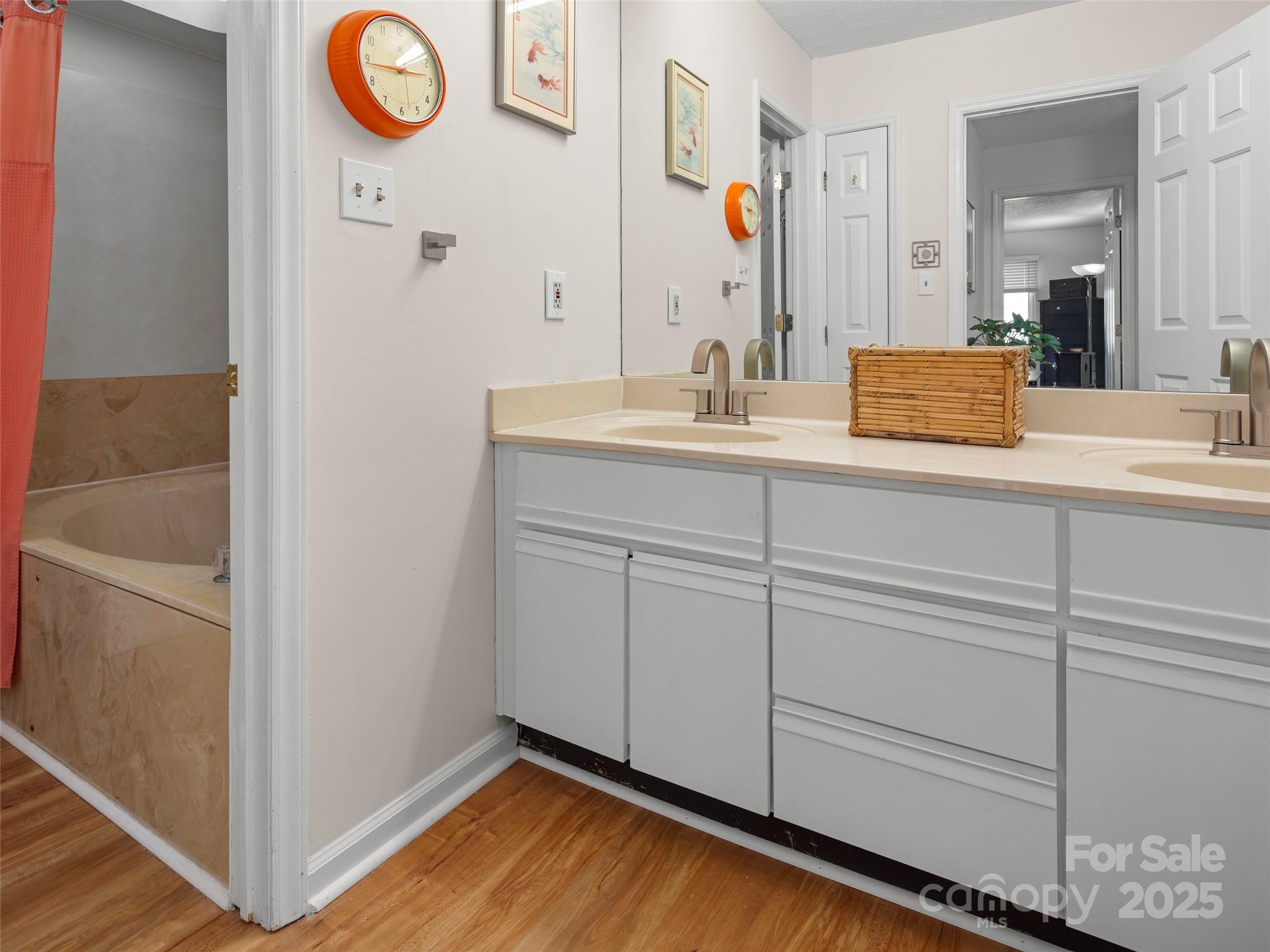 101 Beaver Ridge Road Asheville, NC 28804 - Photo 17 of 23