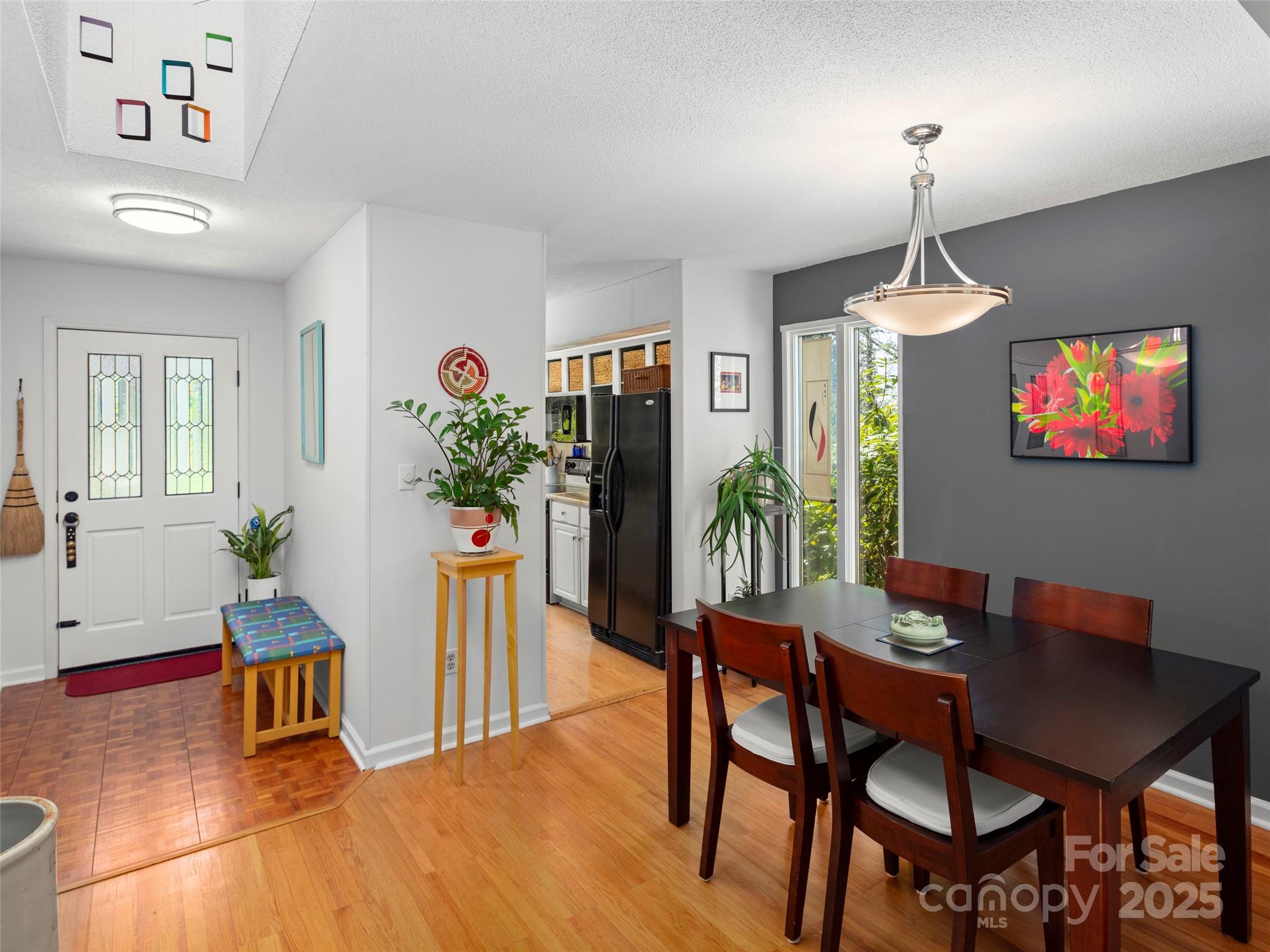 101 Beaver Ridge Road Asheville, NC 28804 - Photo 5 of 23