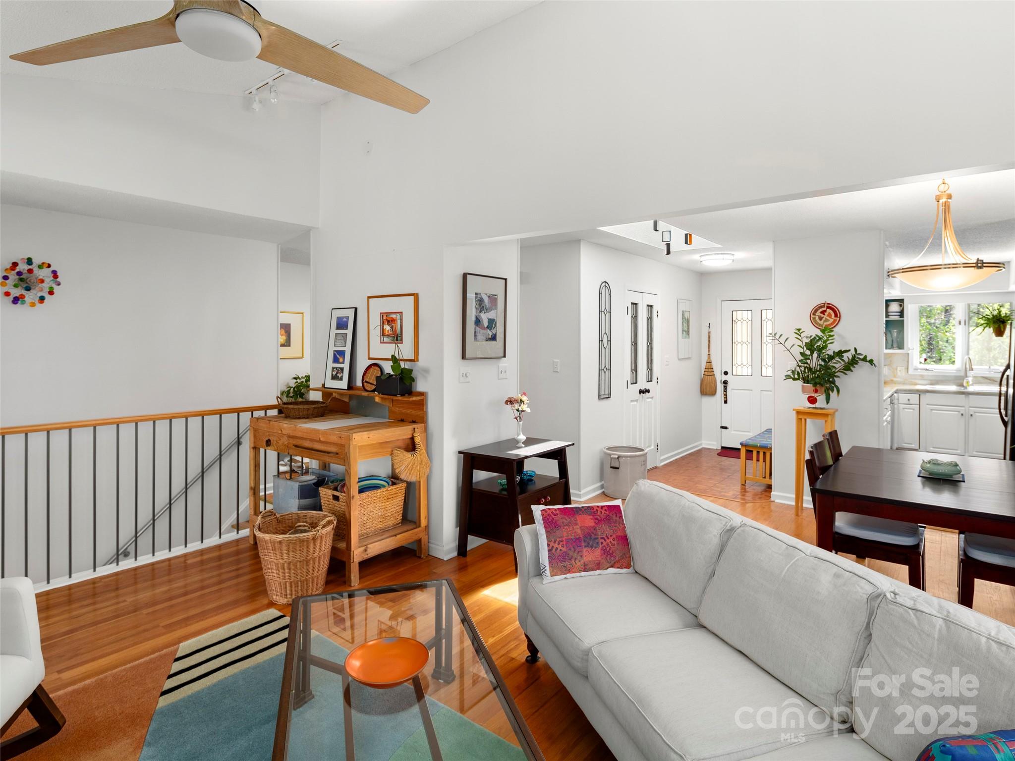 101 Beaver Ridge Road Asheville, NC 28804 - Photo 9 of 23