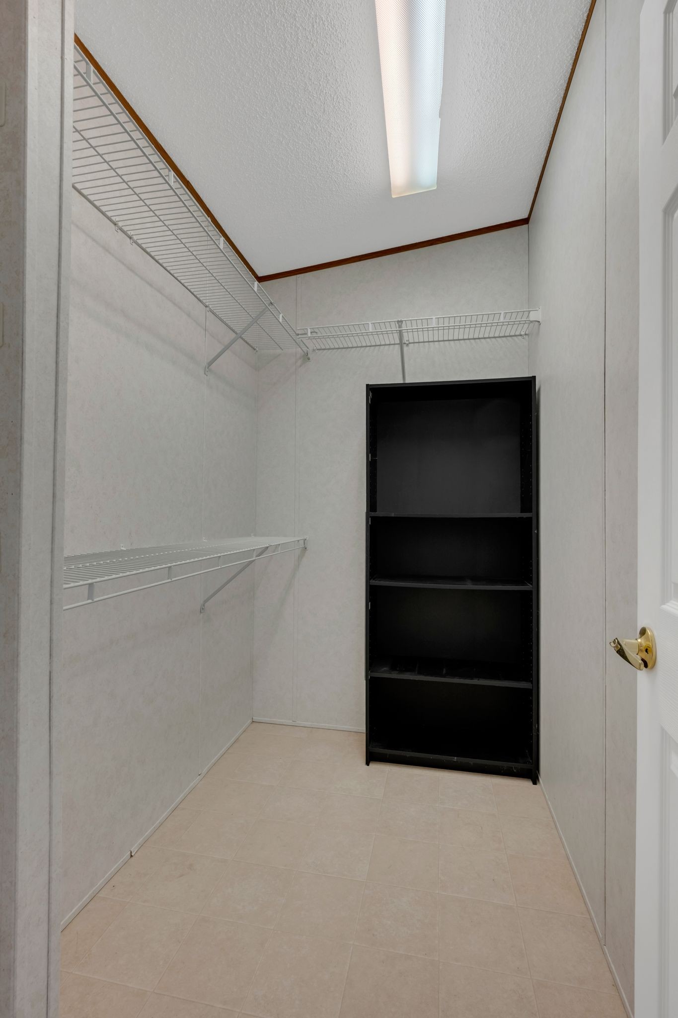303 Poorhouse Road Taft, TN 38488 - Photo 54 of 96 a room with closet