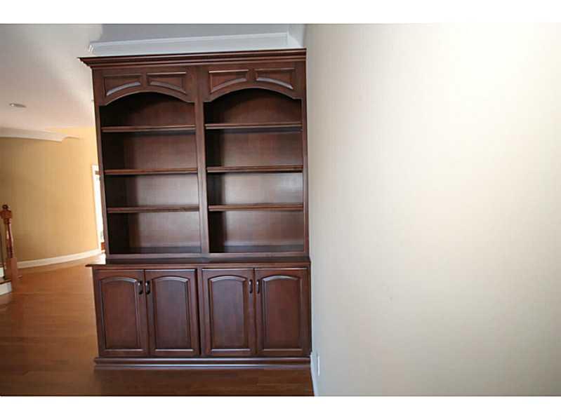2520 Carr Hill Road Columbus, IN 47201 - Photo 11 of 23 Gallery Image 11