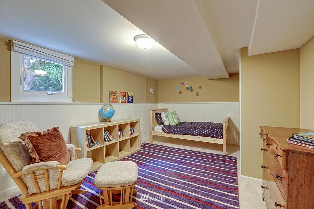 2111 North 60th Street Seattle, WA 98103 - Photo 14 of 15 Gallery Image 14