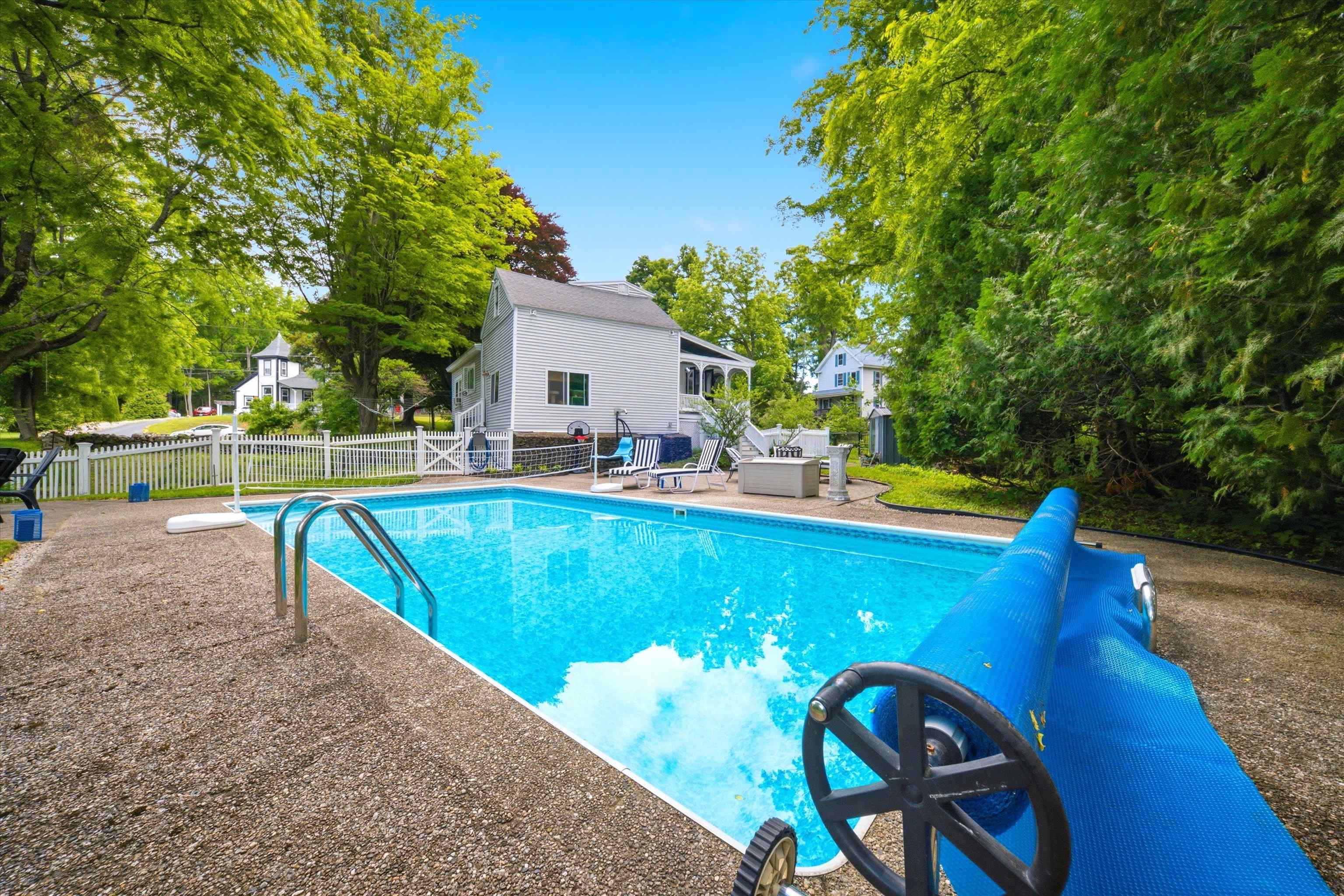 13 Nesmith Street Derry, NH 03038 - Photo 47 of 55