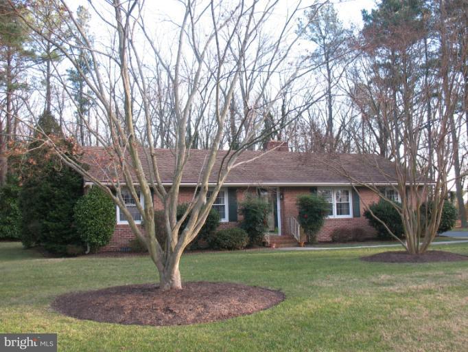 16 Algonquin Road Cambridge, MD 21613 - Photo 9 of 29 Exterior (Front)