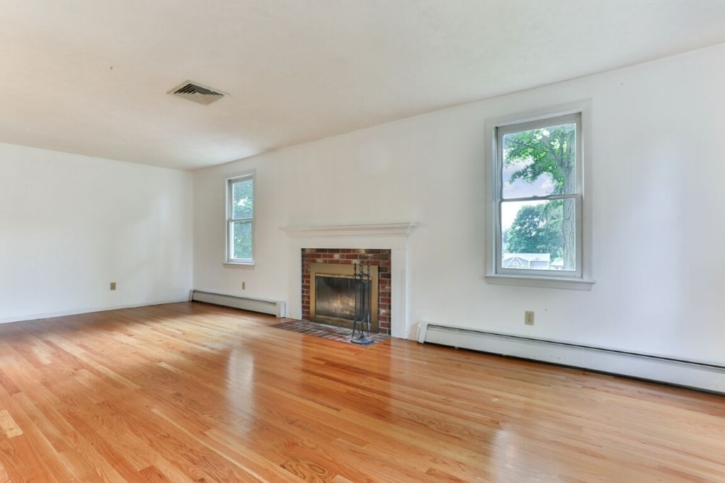 251 Trapelo Road Waltham, MA 02452 - Photo 13 of 30 Gallery Image 13